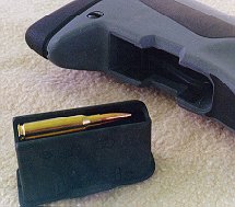 Butt well and spare mag (12k jpg)